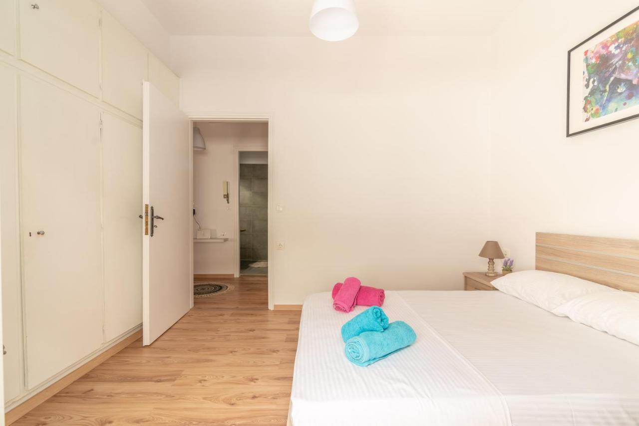 Modern Renovated Apt Next To The Beachfront Heraclión Exterior foto